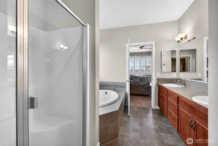 Counter space, cabinet space and more!