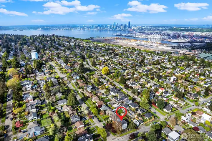 So close to downtown!