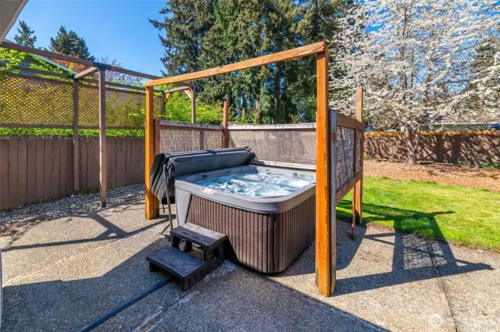 Bamboo screen adds extra privacy