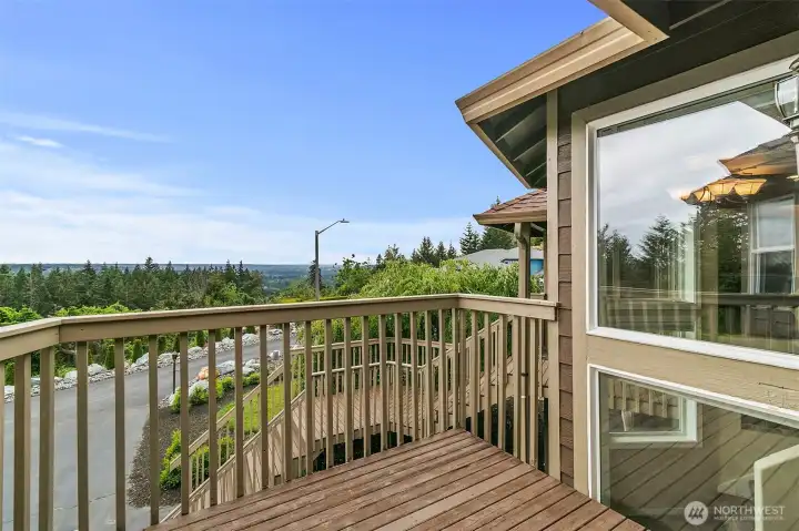 Front deck with elevated valley views and a peaceful spot to enjoy the outdoors.