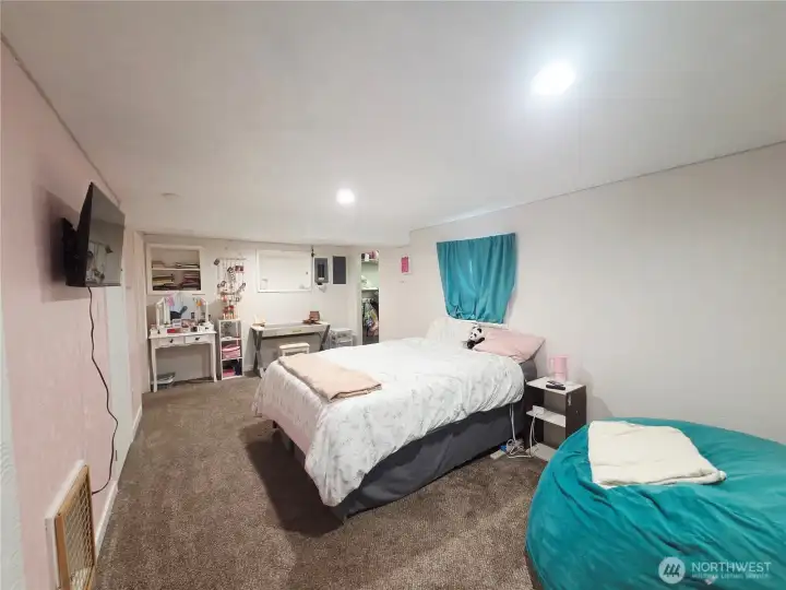3rd bedroom