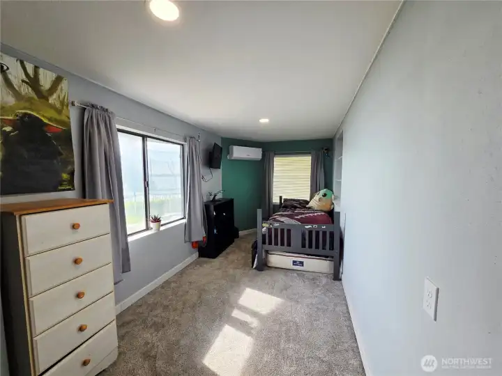 4th bedroom