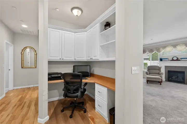 convenient and clever built in home office convenient and clever built in home office