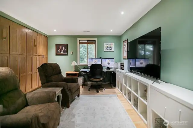 ADU 2nd Bedroom / Office