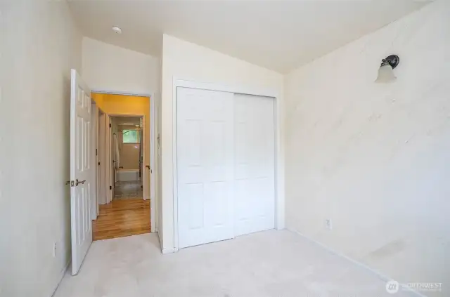 Bedroom 3 of 3 upstairs.