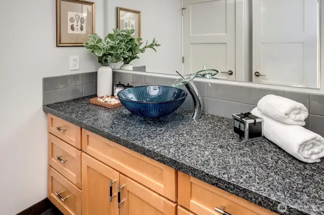 ~guest bath