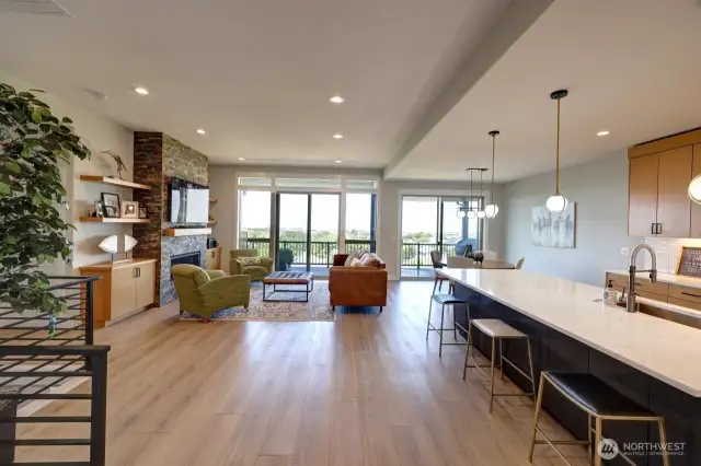 Large great room with 2 sliders to full deck!