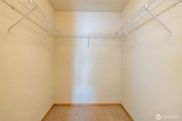 Primary Walk in Closet