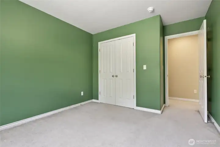 3rd bedroom closet