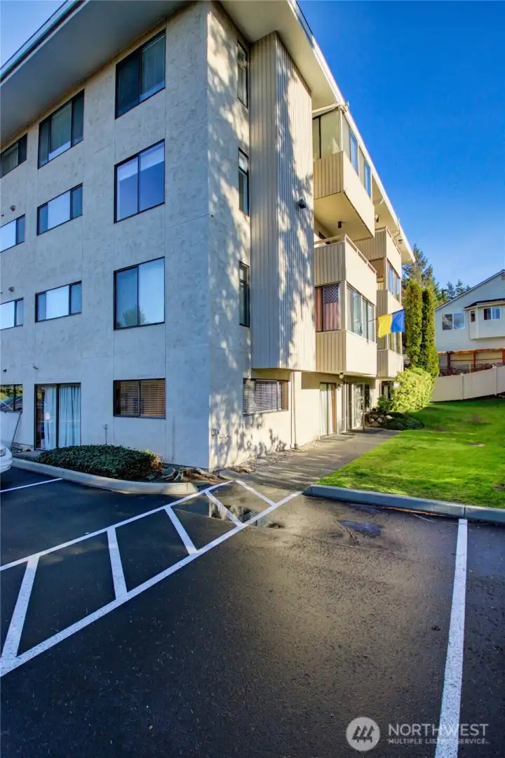 Zero entry from south side