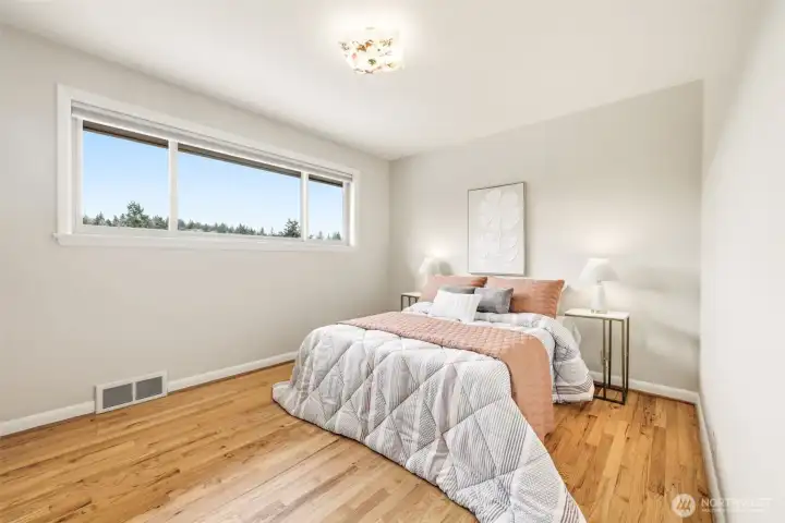 Flexible spaces for guests, work, or whatever life needs