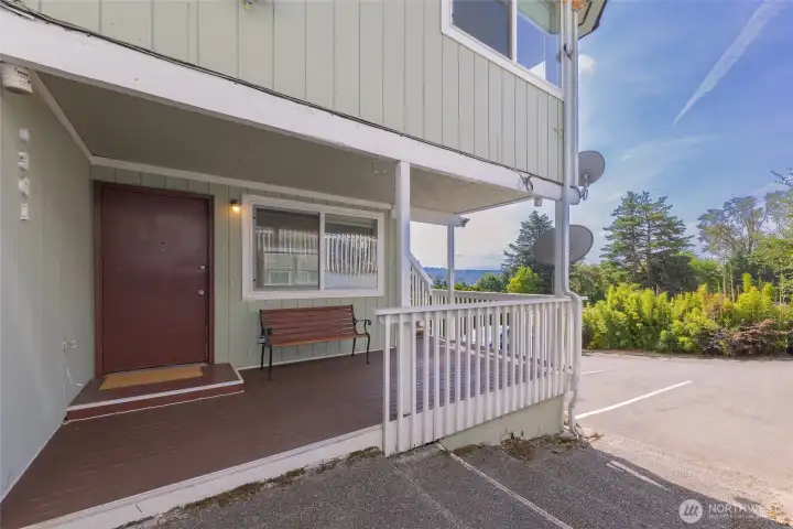 1st floor unit front porch