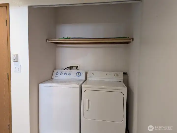 W/D stay. Utility area in hallway