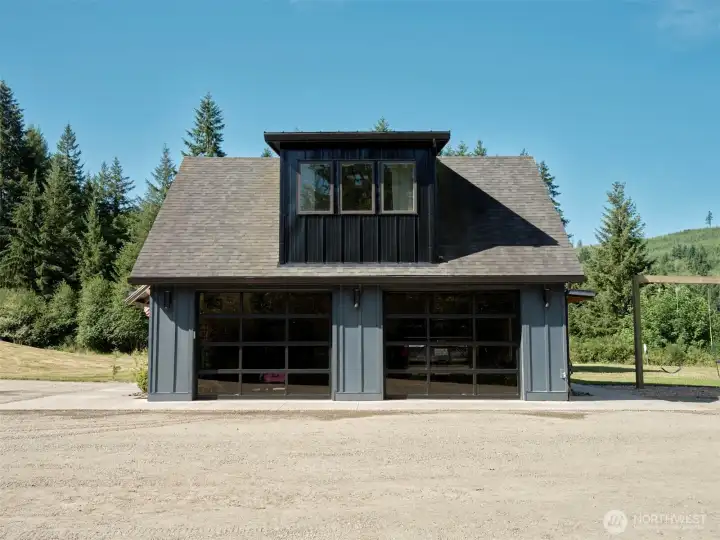 Garage Garage