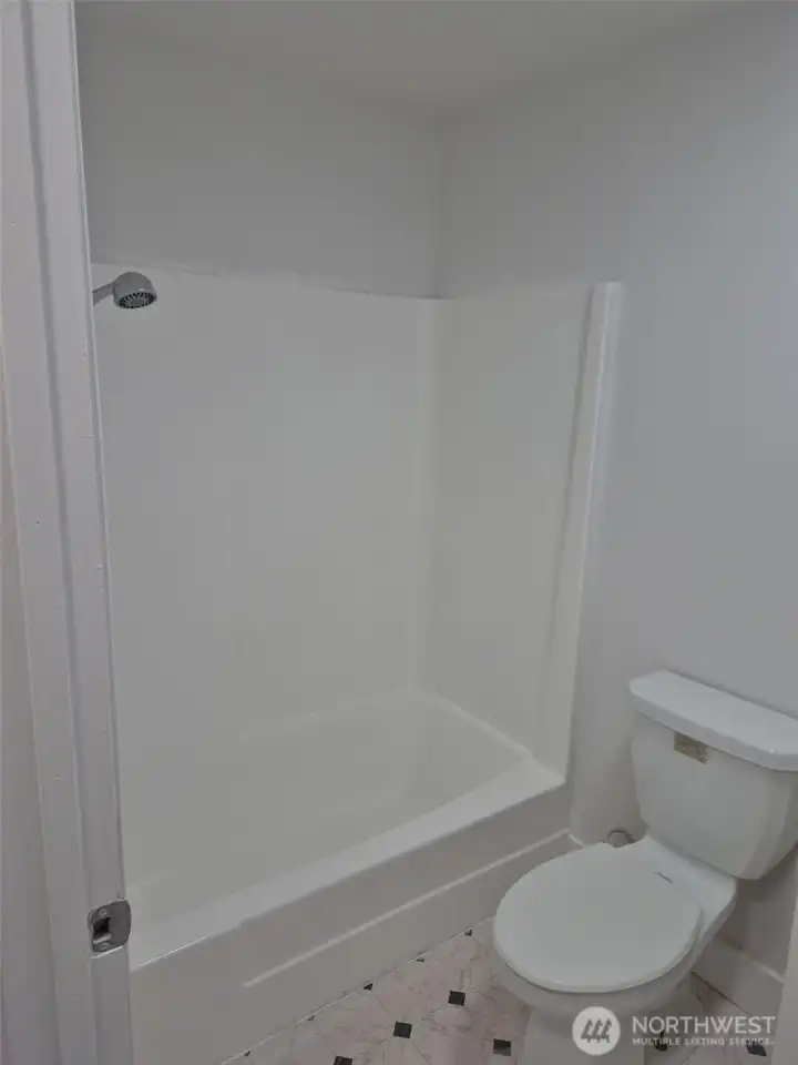 Unit 2 bathroom Unit 2 bathroom