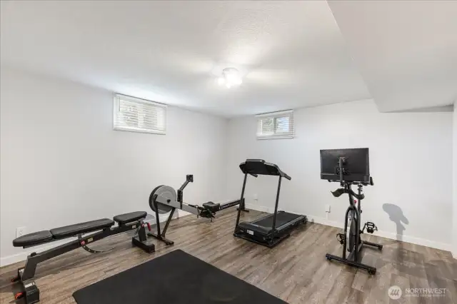 Lower bonus room