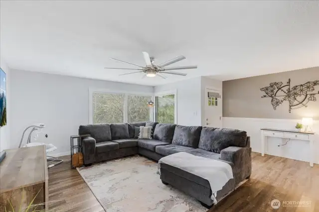 Main level living room