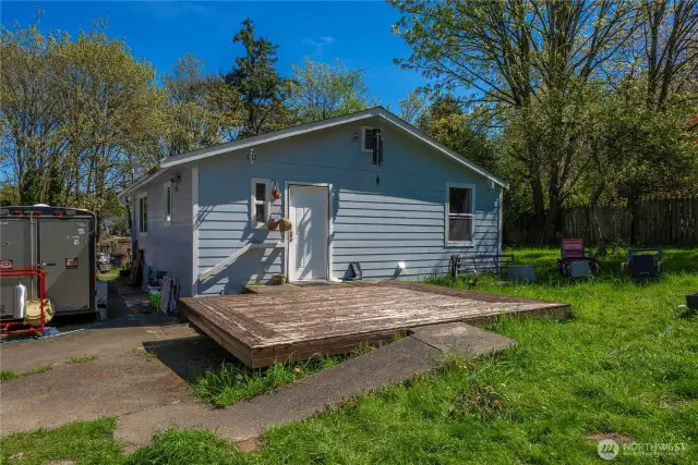 Deck off back of house