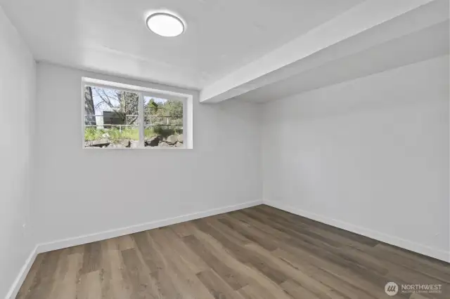 4th bedroom, downstairs