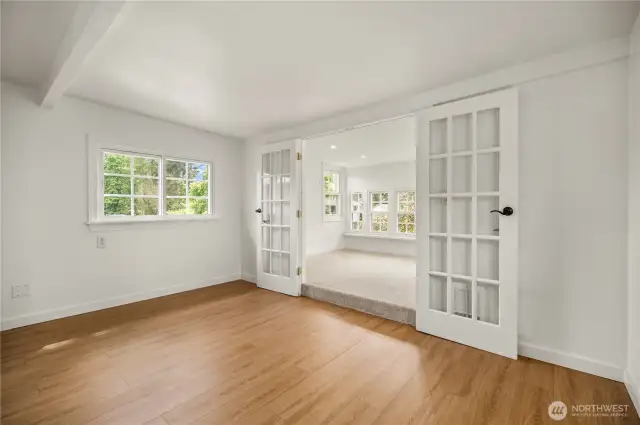 Main Floor Primary - could be large walk in closet option?