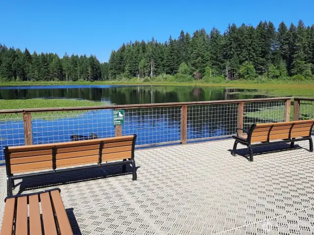 Relax on the Yellow Lake Deck....