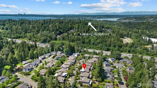 Up the hill from all of the fun at the Kirkland waterfront and Juanita beaches.