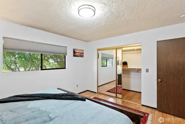 Plenty room for your big furniture.