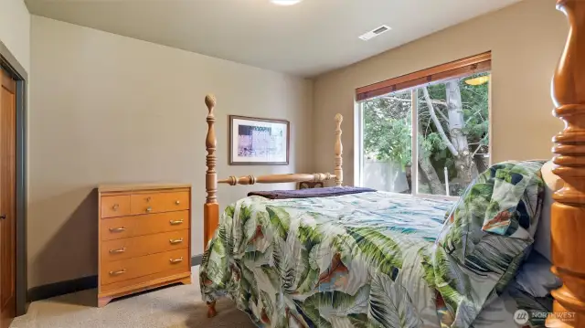 Jr Suite with full bath en suite