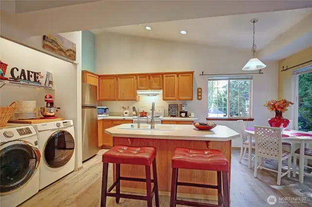 island defines kitchen area