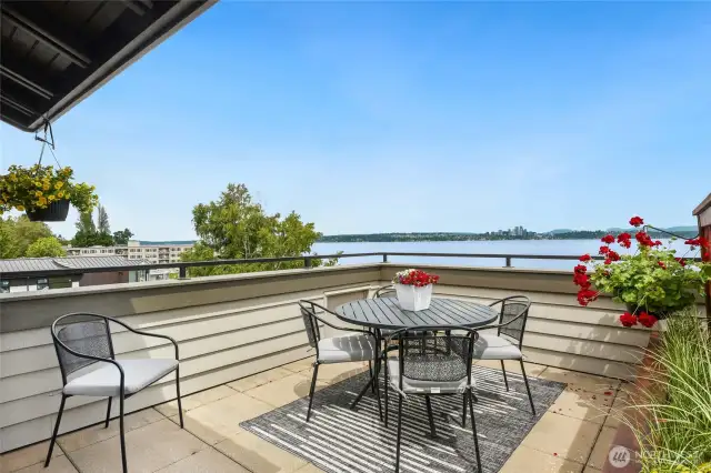Mt. Baker, Mt. Rainier, the Cascade mountain range and Downtown Bellevue are all visible from this space to be outside year round!