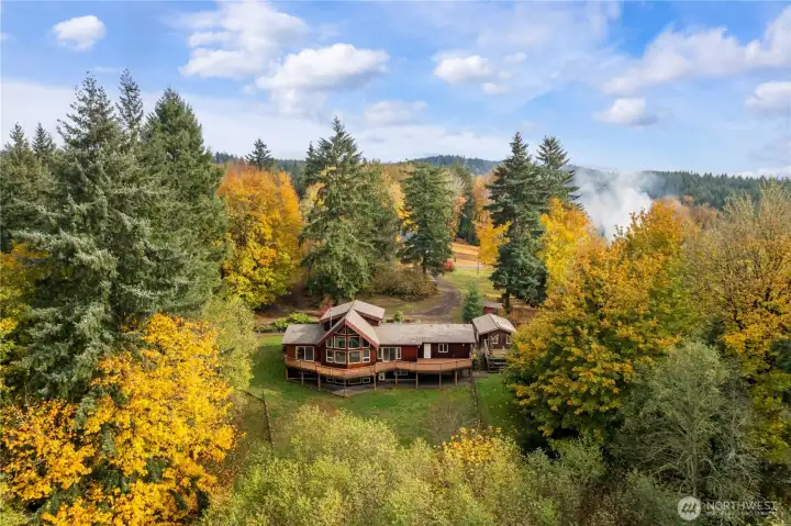 This Stunning 3 level cedar home sits atop Capital Ridge overlooking Chehalis River Valley on 5+ acres & boasts gorgeous territorial views w/recreational access to Capital Forest. With almost 4000 Sq Ft. of spacious living