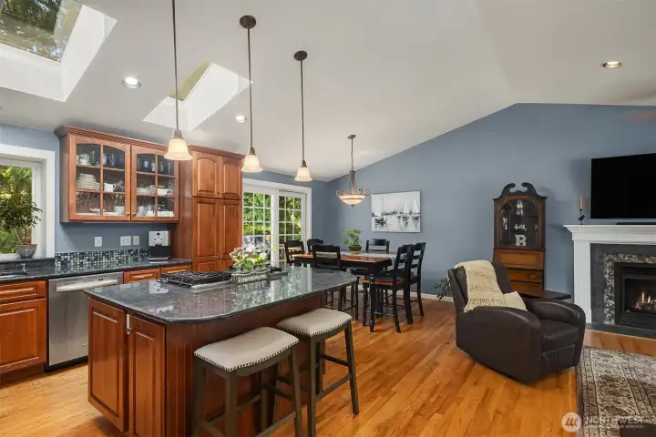 Convenient eating bar.