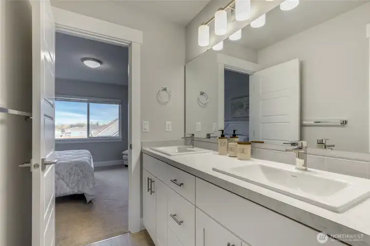 Jack-and-Jill bathroom for two upstairs bedroom