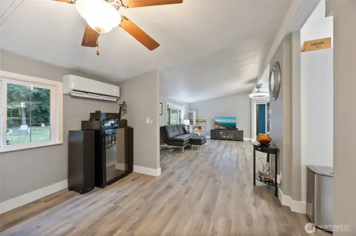 Extra Living Room space