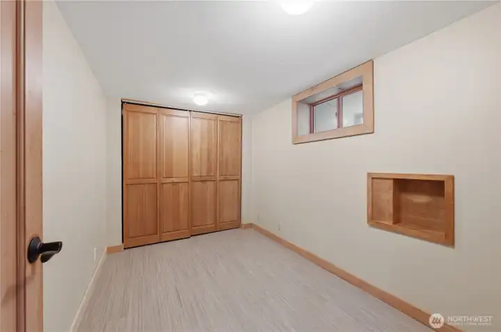 Finished room with closet. Finished room with closet.