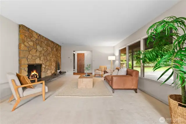 Spacious living room