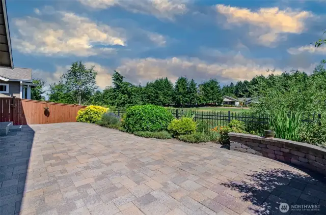 Situated on a larger lot, this amazing back yard has extended paved patio area and lovely mature plantings.