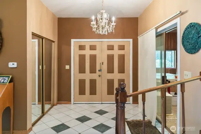 ANOTHER ENTRY AREA BY POOL