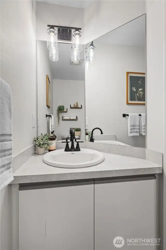 Main floor powder room so convenient