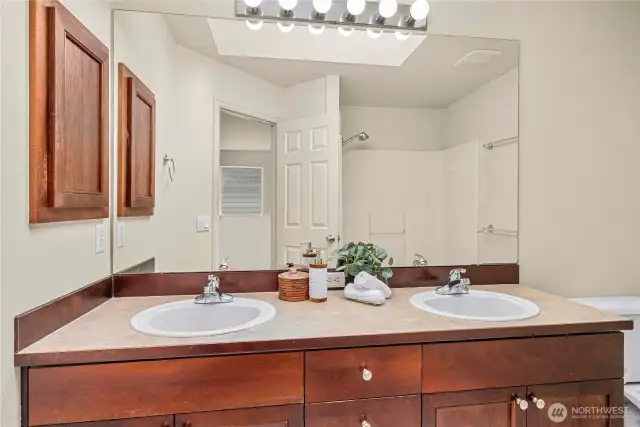 Upper level shared bath.