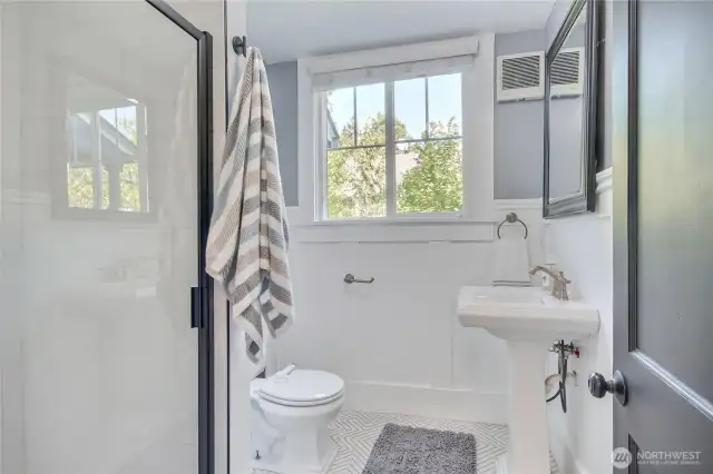 Main Floor 3/4 Bath