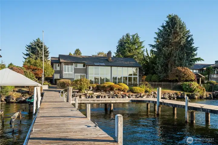 Moorage can accommodate up to 85' vessel