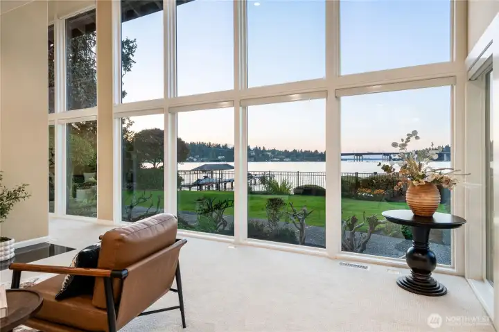 All new windows w/electric blinds