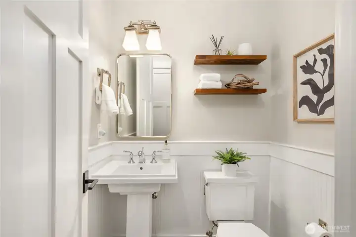 Powder on the main..