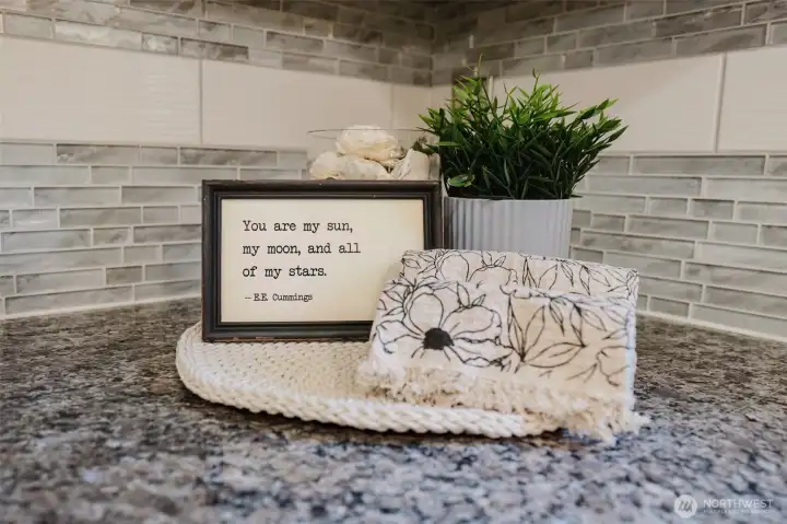 Pretty backsplash in kitchen