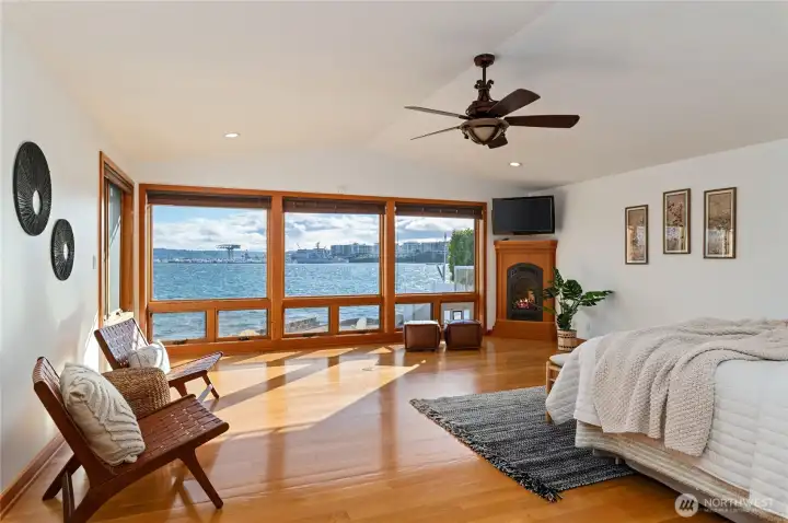 Main floor primary suite