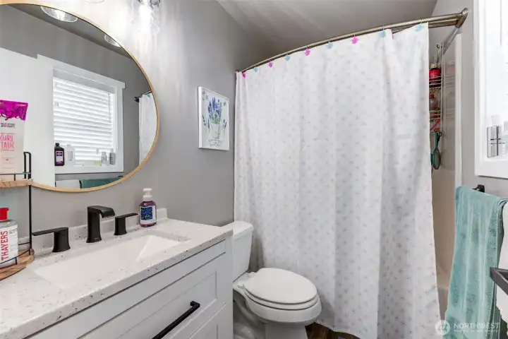 Primary Full Bath