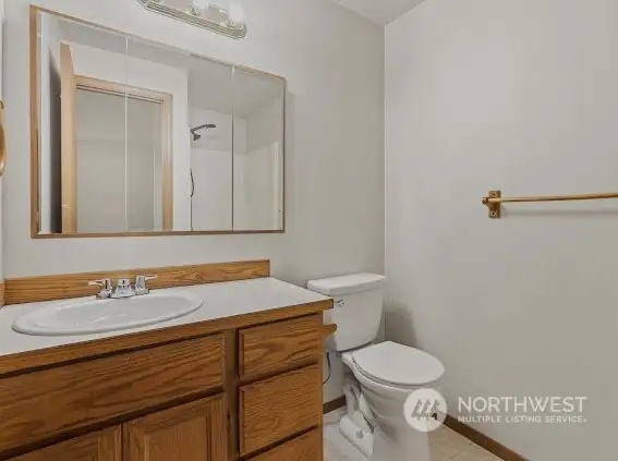 Main bathroom off main bedroom