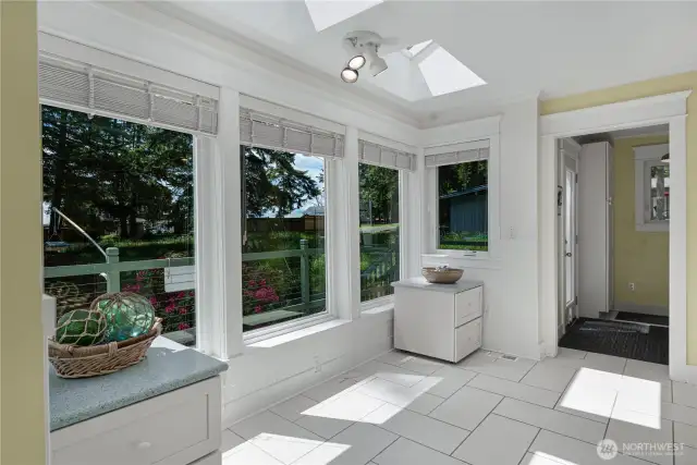 Kitchen nook.