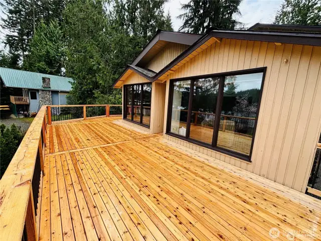 New Expansive Deck